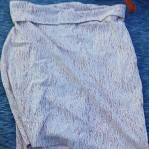 LuLaRoe Pink and White Textured Skirt